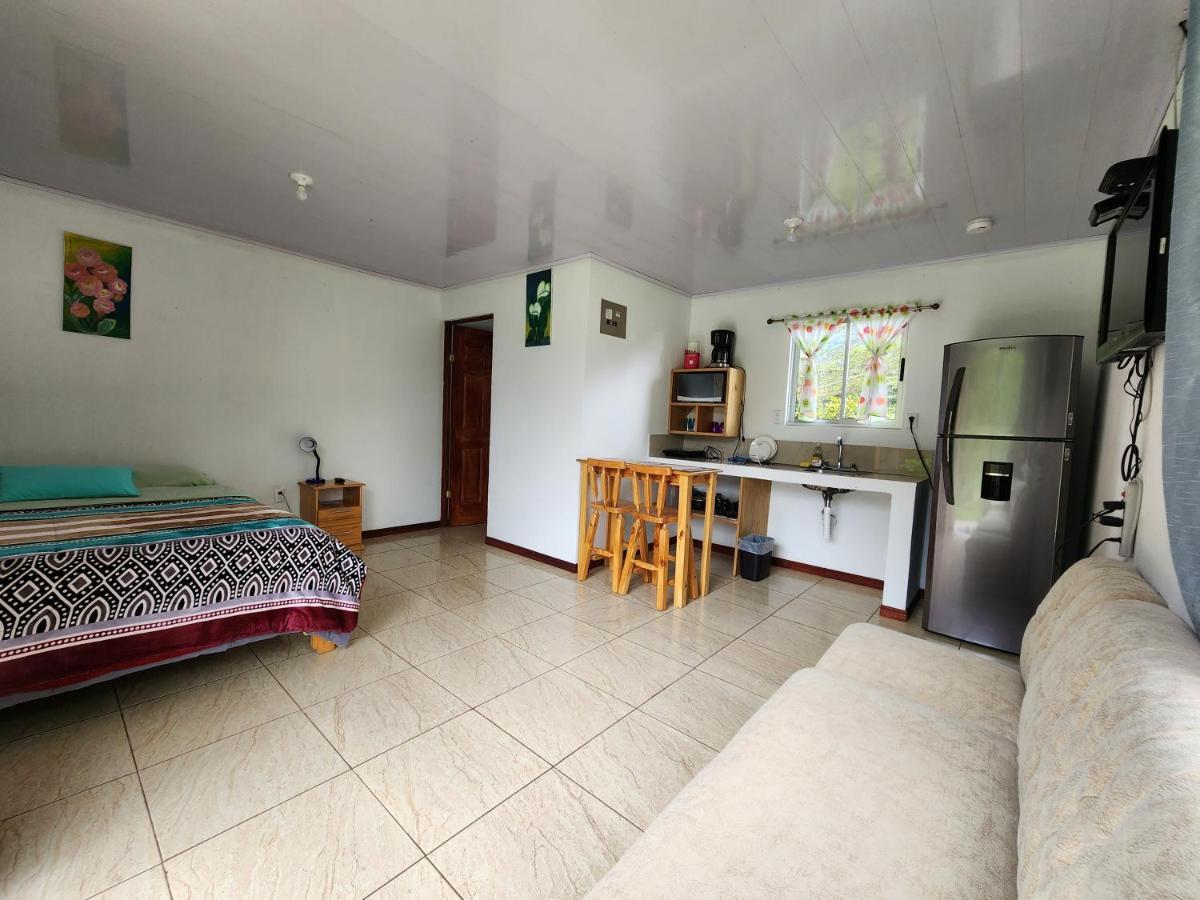 Ferienwohnung Selvatica Del Toro Bajos del Toro Exterior foto