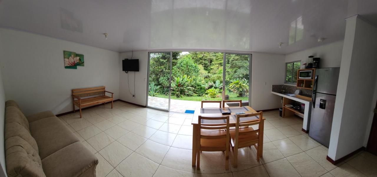 Ferienwohnung Selvatica Del Toro Bajos del Toro Exterior foto